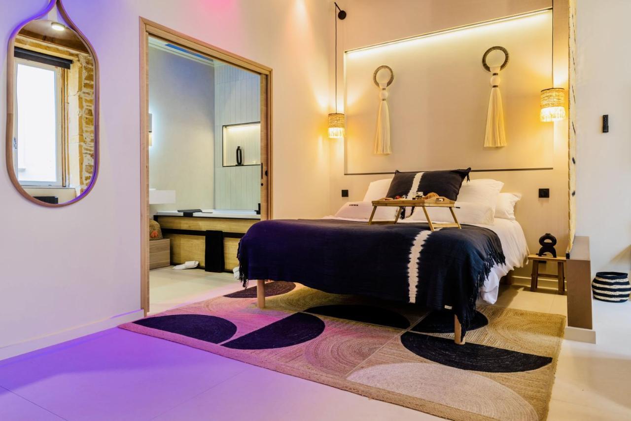 Host Inn Le Lumiere Spa & Cinema Lyon Bagian luar foto